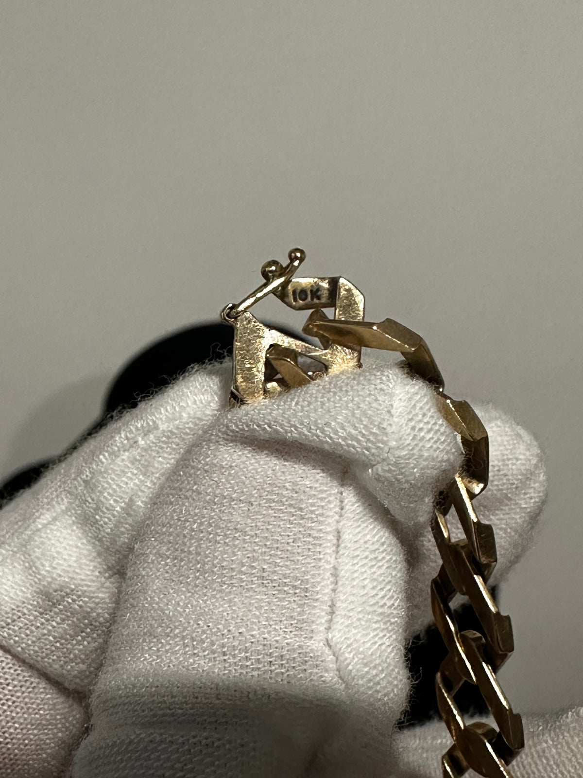 10K Curb Bracelet 9.25”