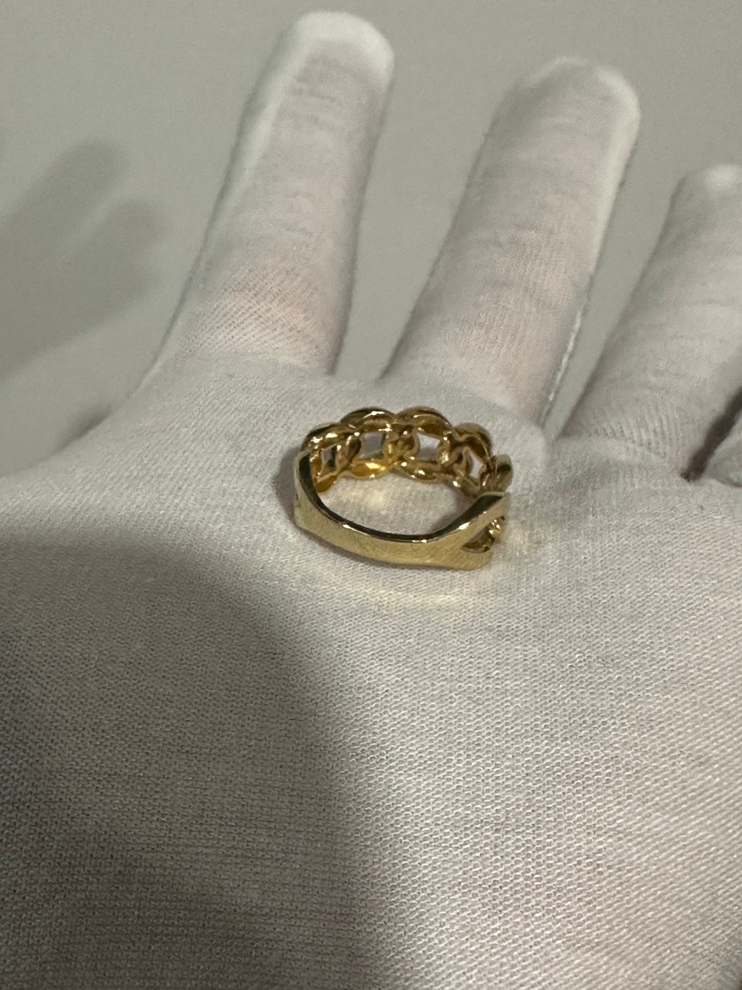 10K Cuban Link Ring Size 6.75