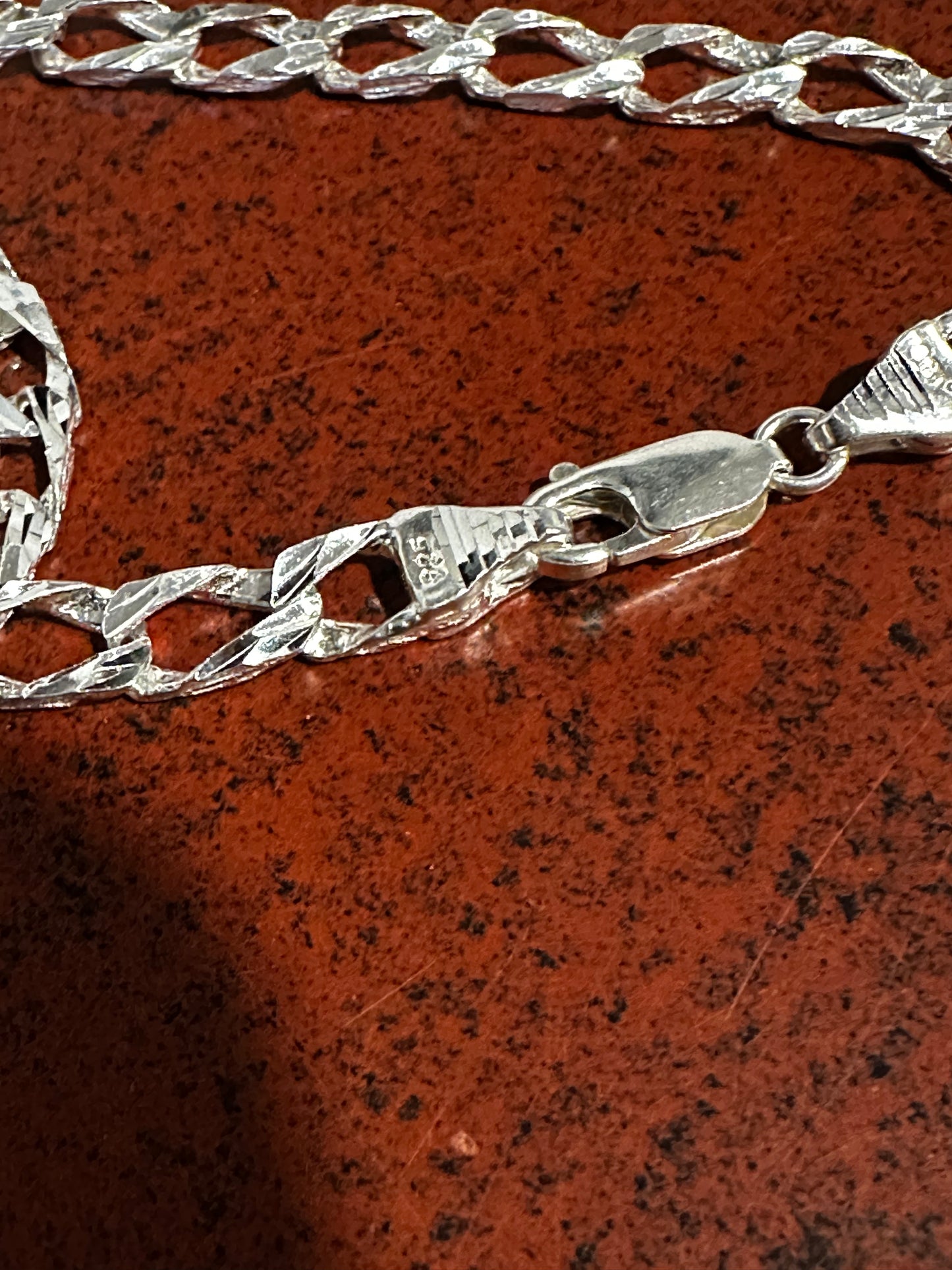 Silver Diamond Cut Bracelet 8.5”