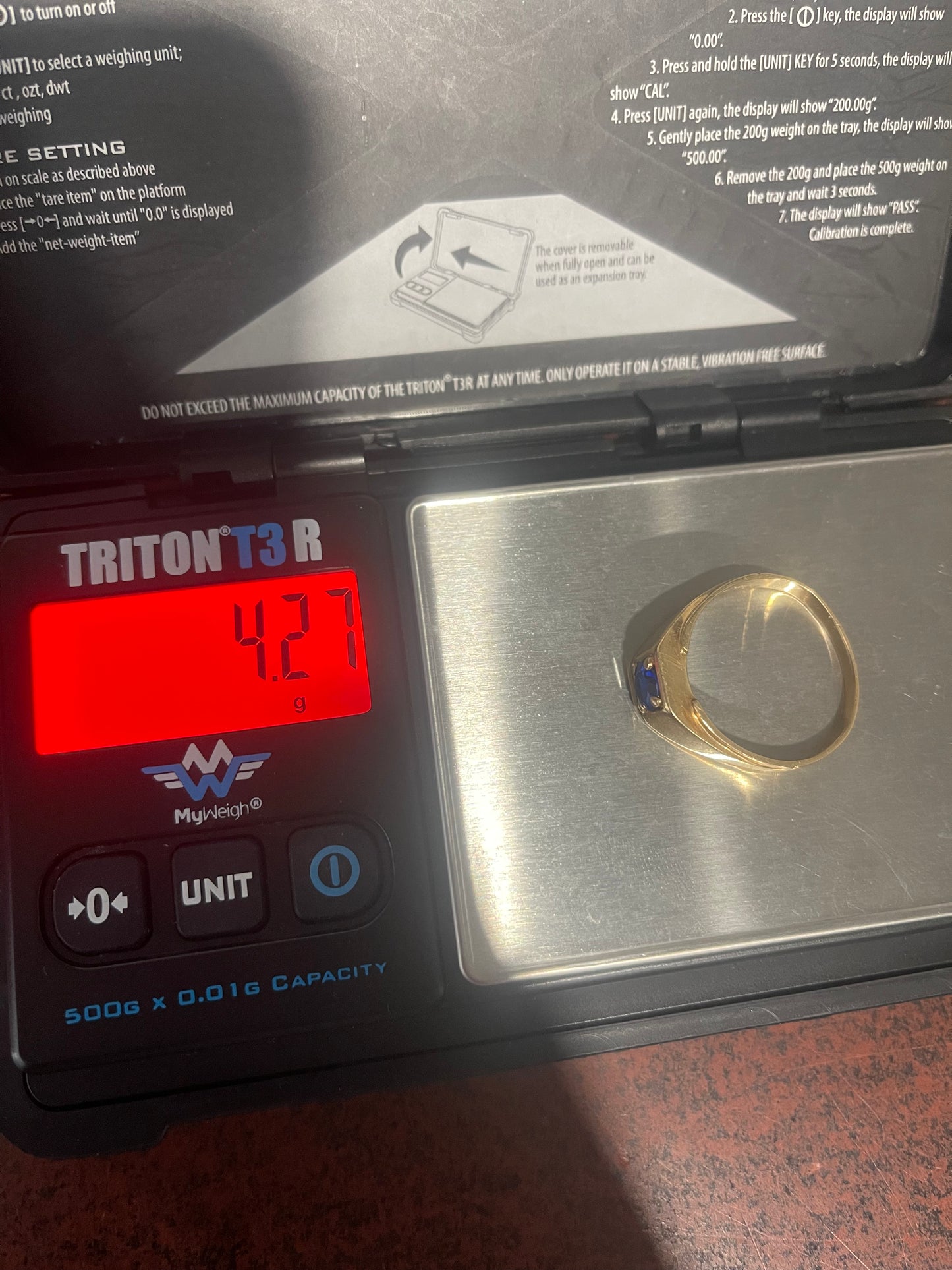 10K Gold Ring Blue Stone