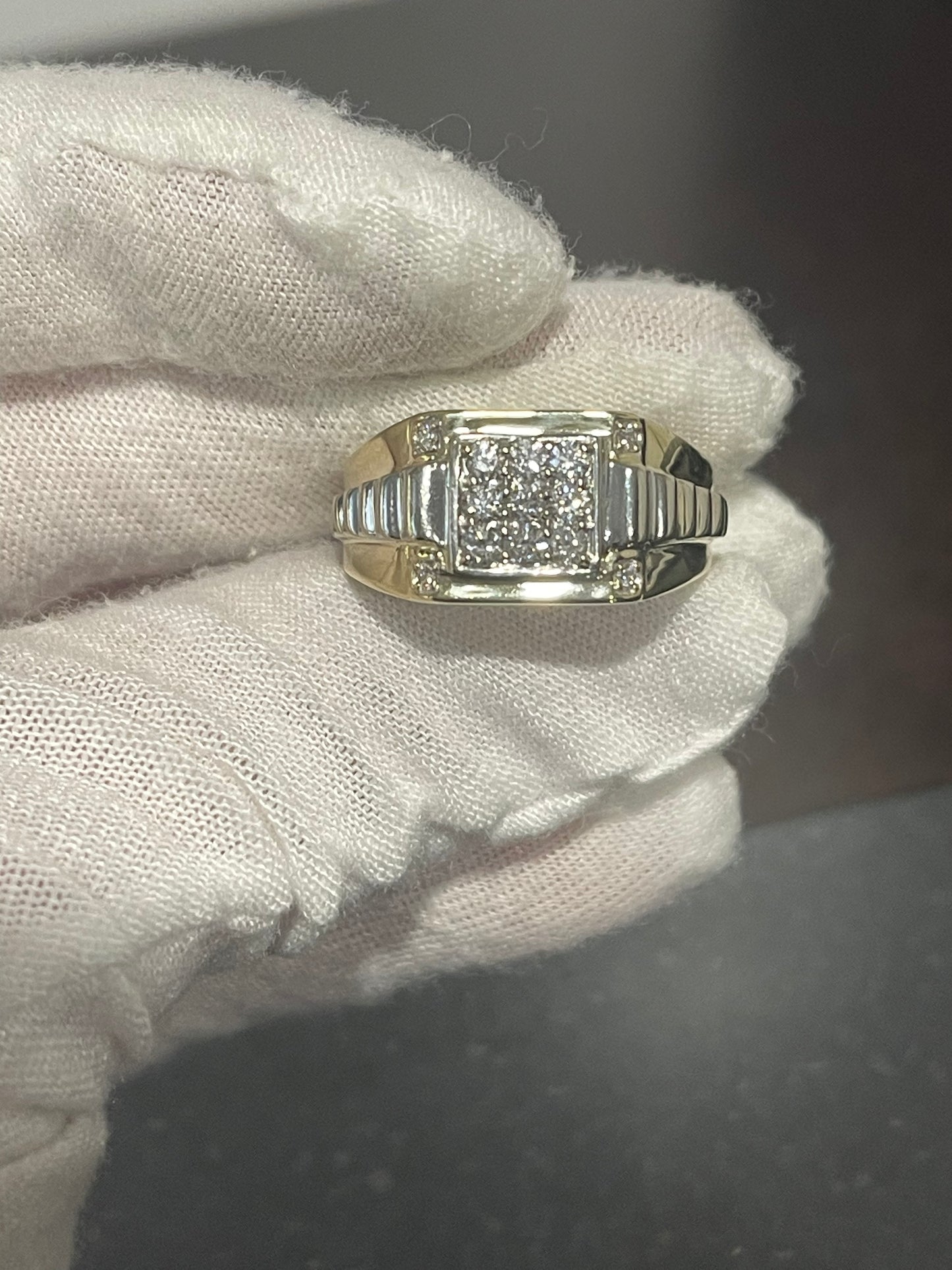 10K Natural Diamond Ring