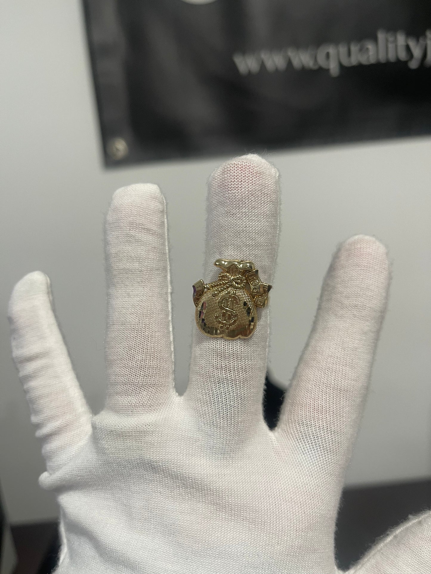 10K Moneybag Ring