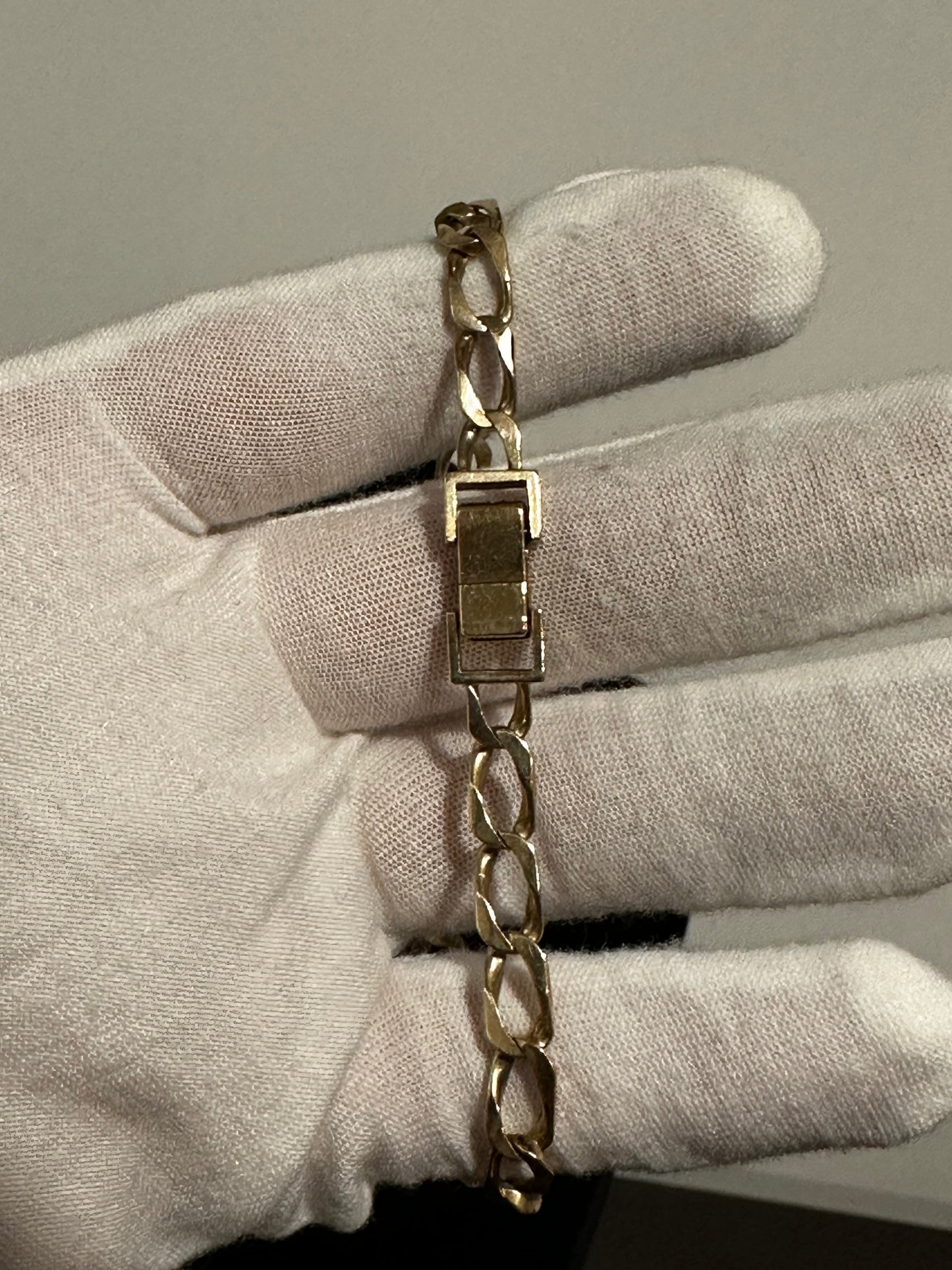 10K Curb Bracelet 8”