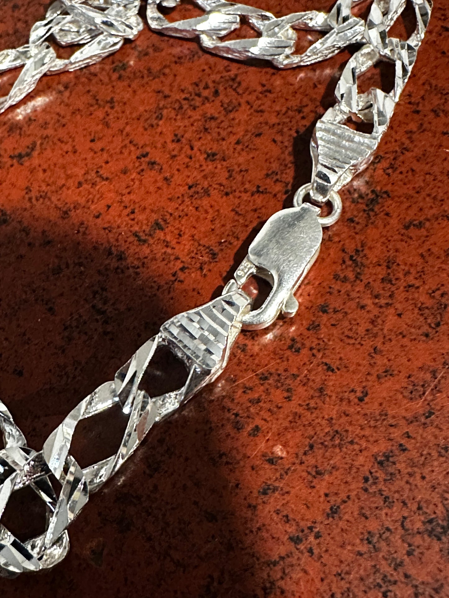 Silver Diamond Cut Bracelet 8.5”