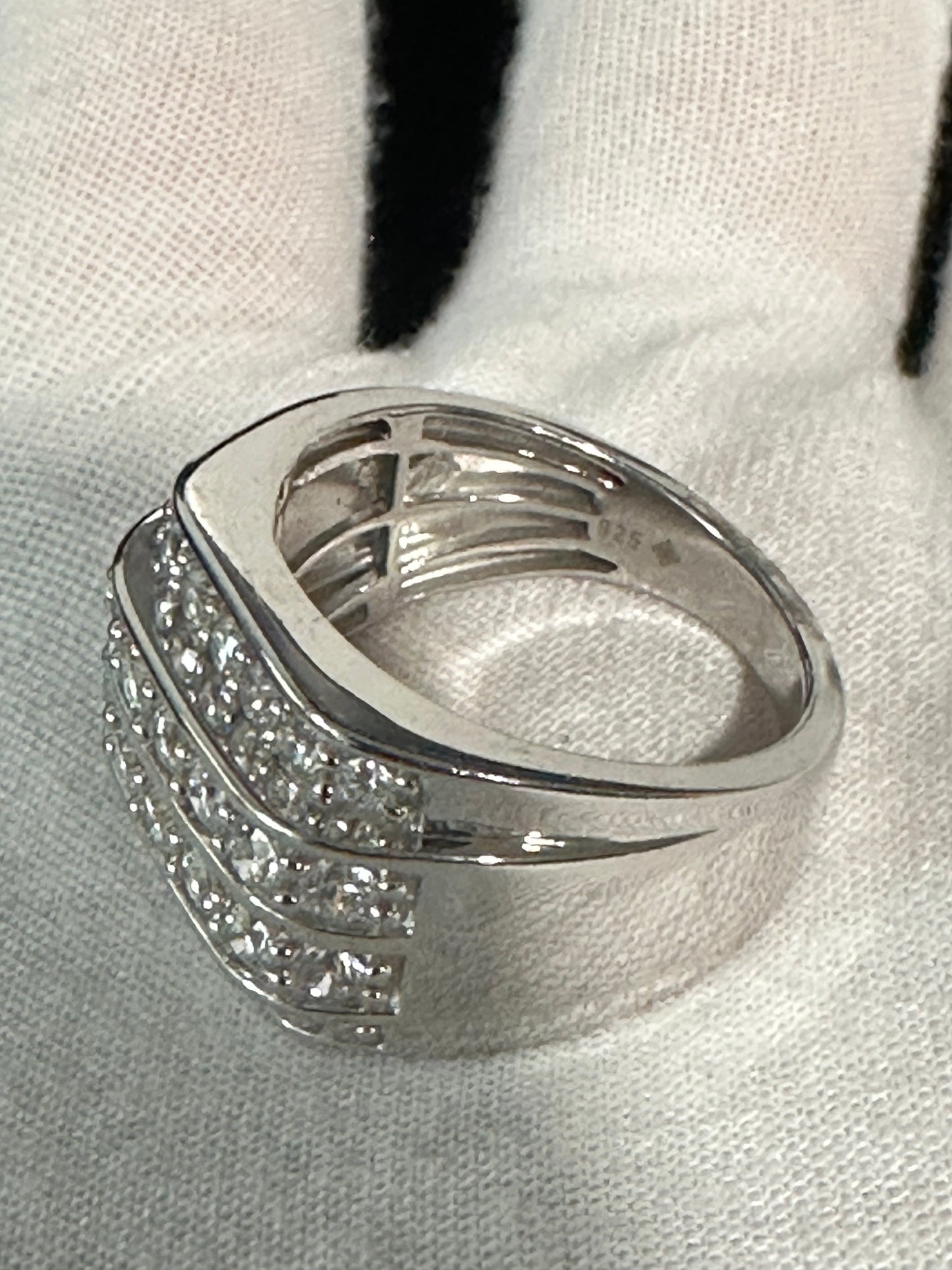 Silver 2ctw Diamond Ring Size 10