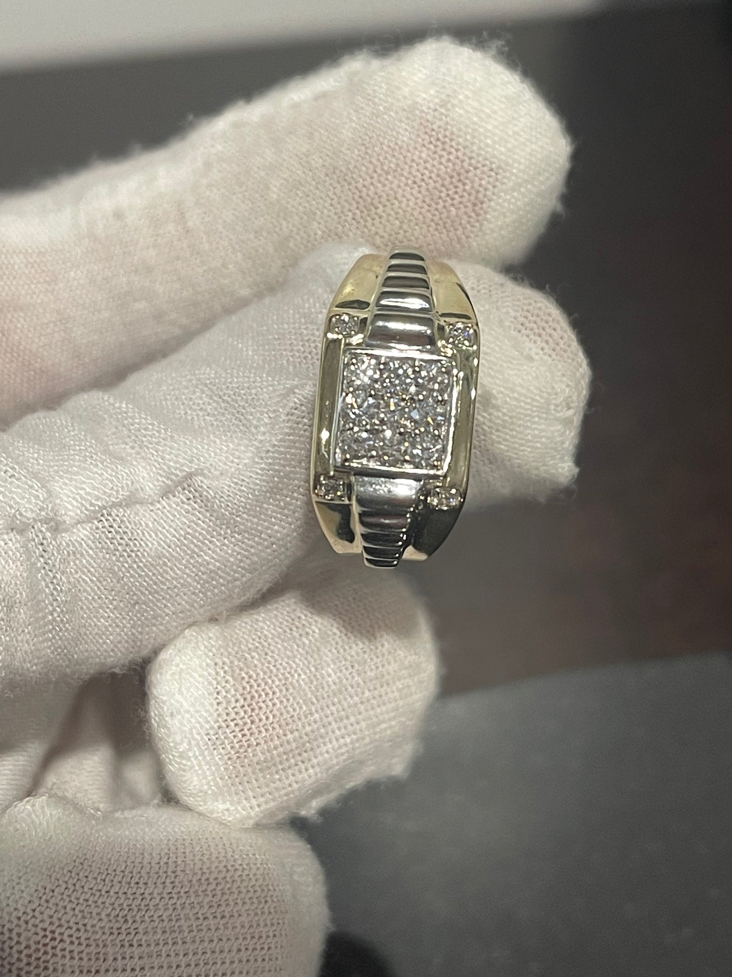 10K Natural Diamond Ring