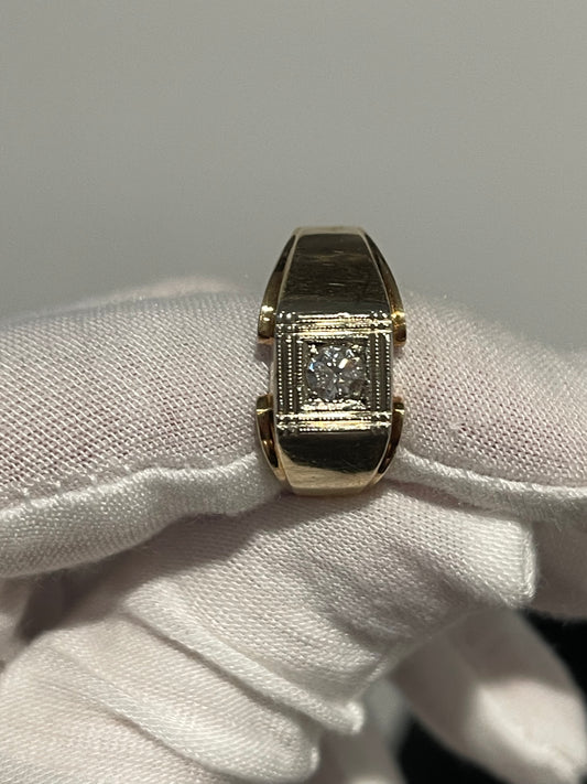 10K Natural Diamond Ring