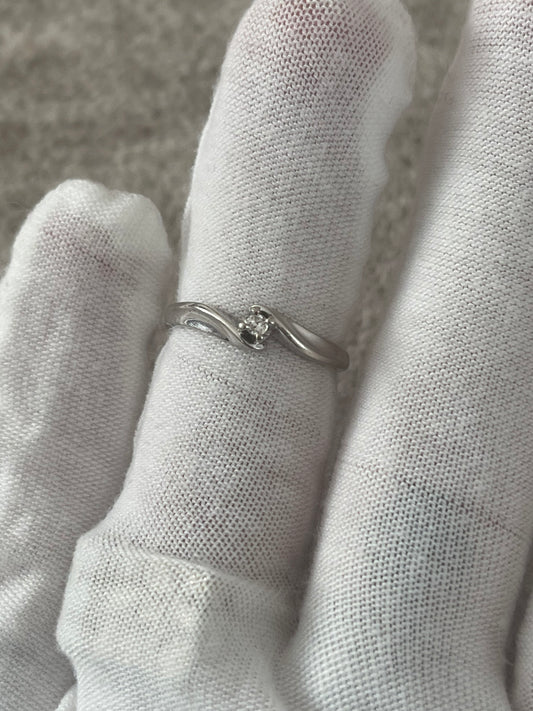 10K White Gold Solitaire Diamond Ring