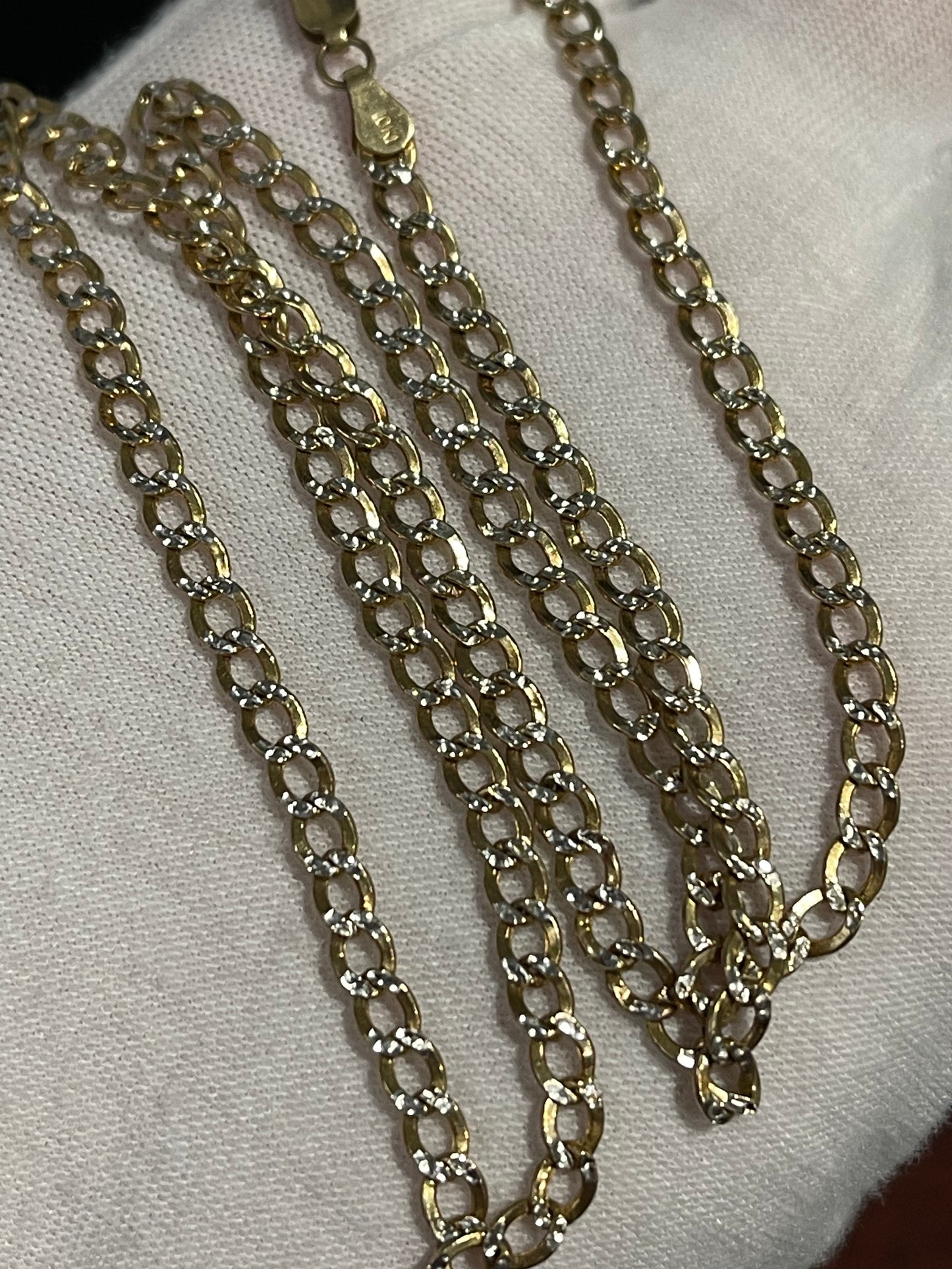 10K Curb Chain (DC, 2Tone) 20”