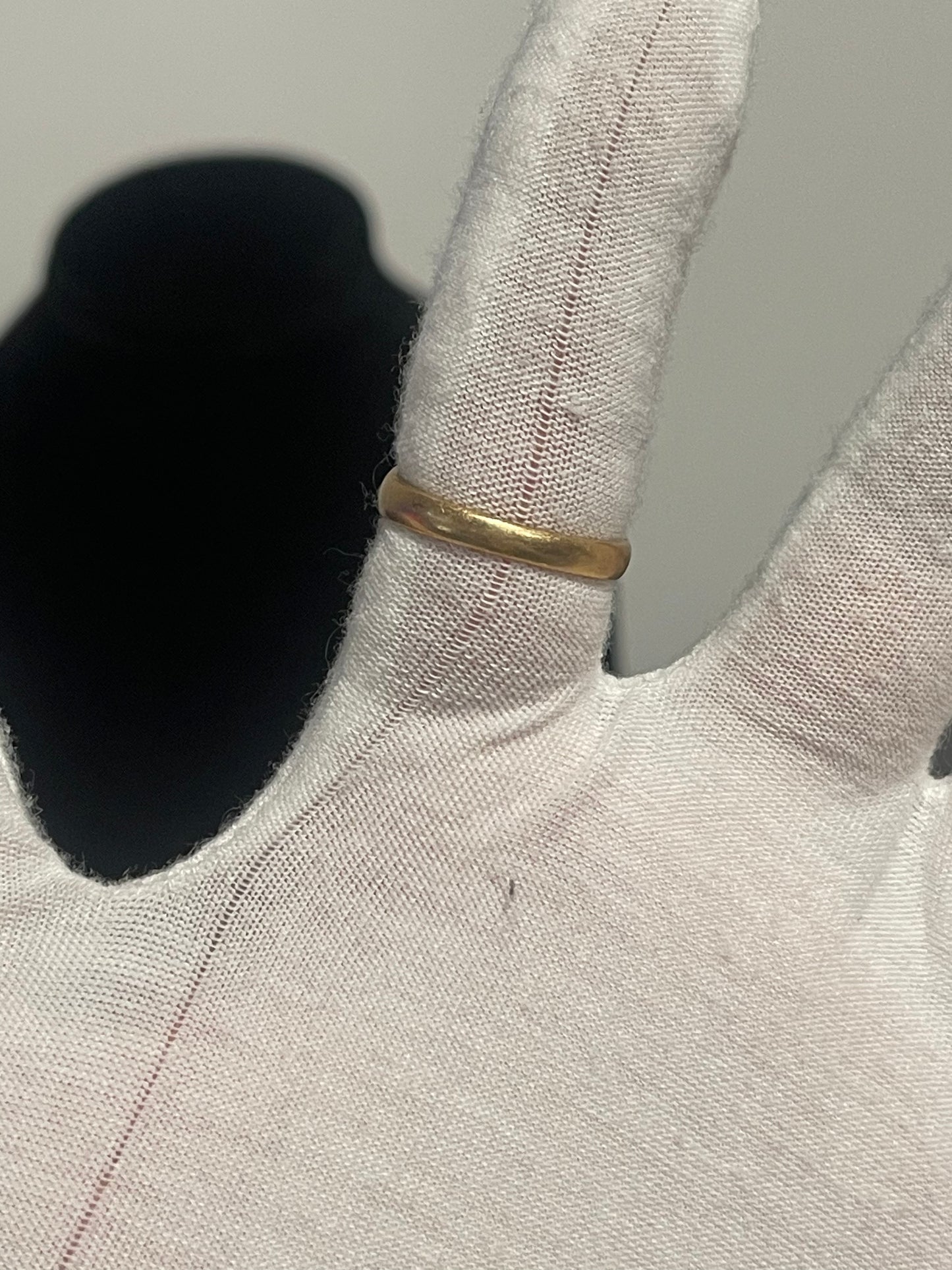 10K Gold Ring With Blue Gemstone