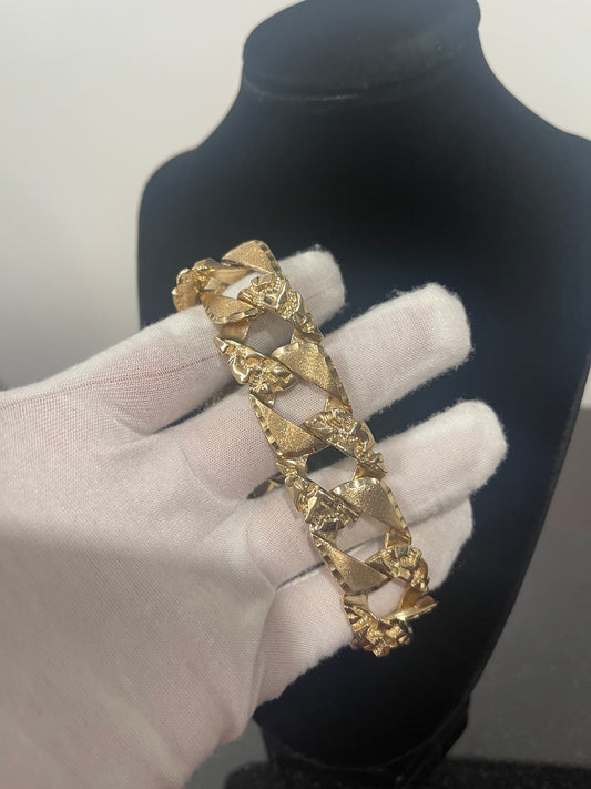 10K DC Nugget Bracelet 21.4mm Wide
